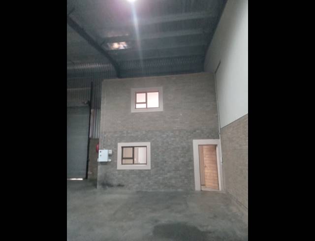 320M² MINI FACTORY FOR SALE IN APEX